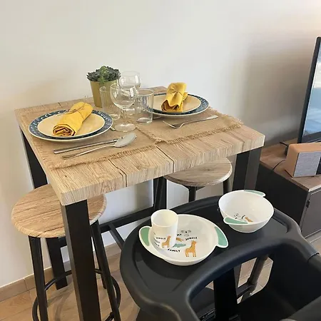 4 Etoiles 30 M² Avec Jacuzzi Apartman *
