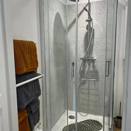 4 Etoiles 30 M² Avec Jacuzzi *